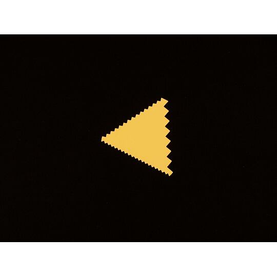 Karta – hrebeň trojuholník 9,3 x 8,3 cm